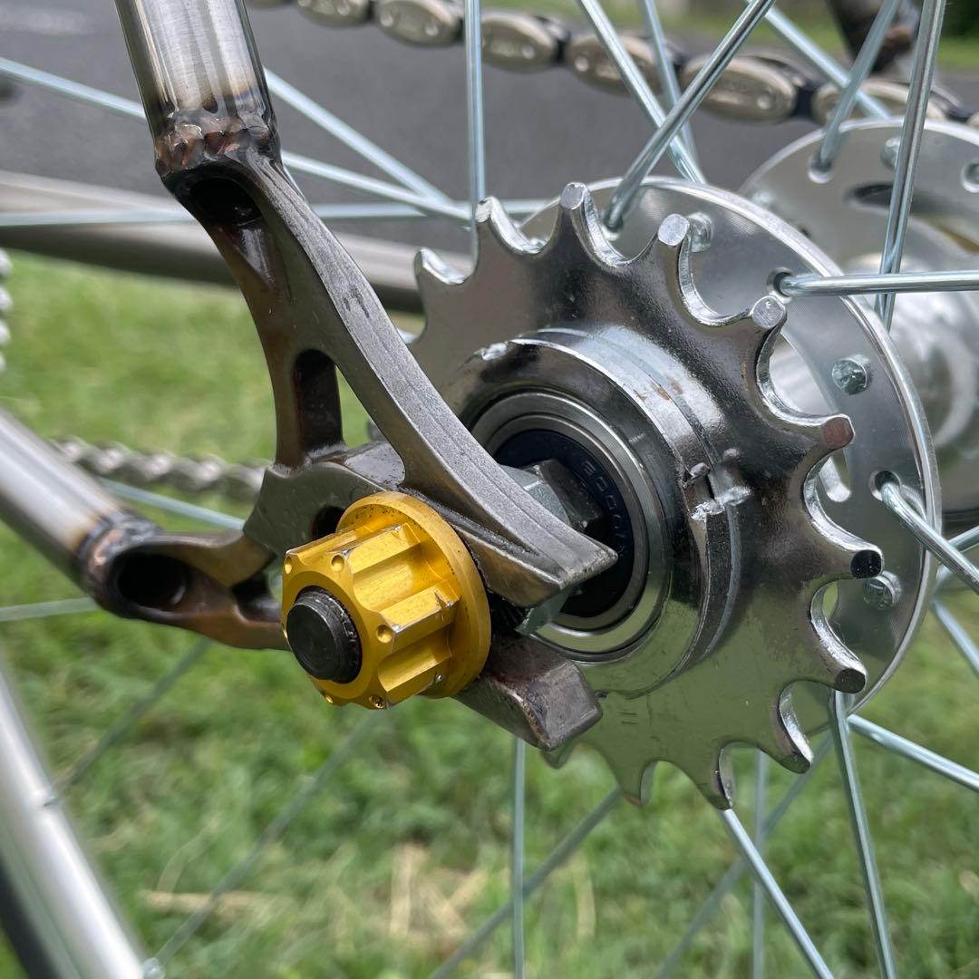 完成車】INTRO7 クロモリフレーム ローカラー シングルギア ピスト