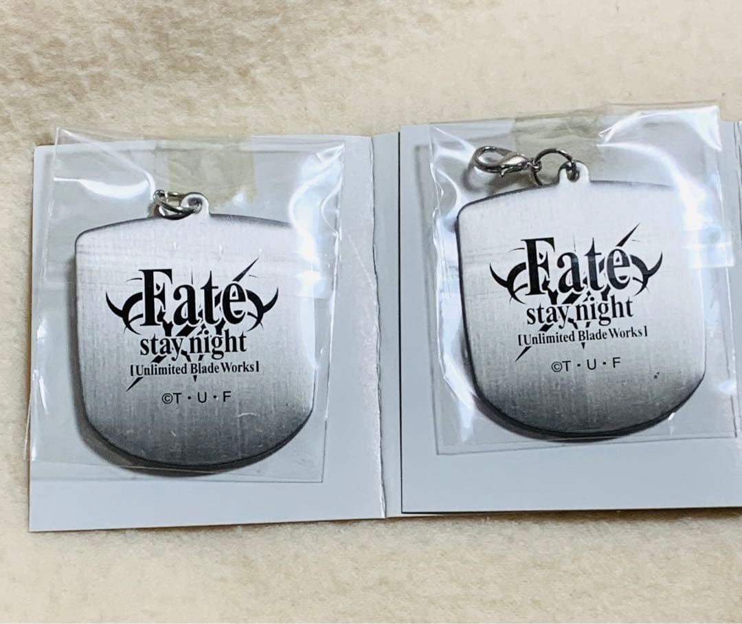 fate ubw ギルガメッシュ ポストカード ファスナーマスコット