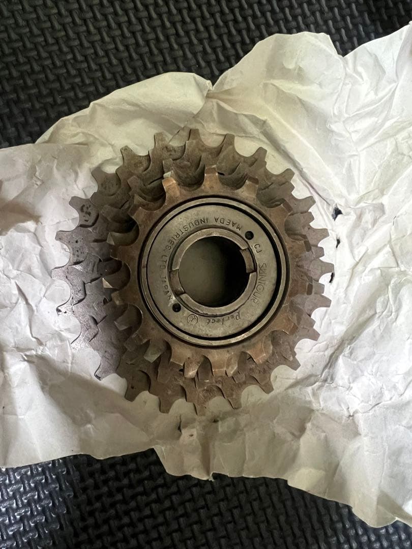 サンツアー SUNTOUR スプロケット5個＋シマノ SHIMANO1個 - メルカリ