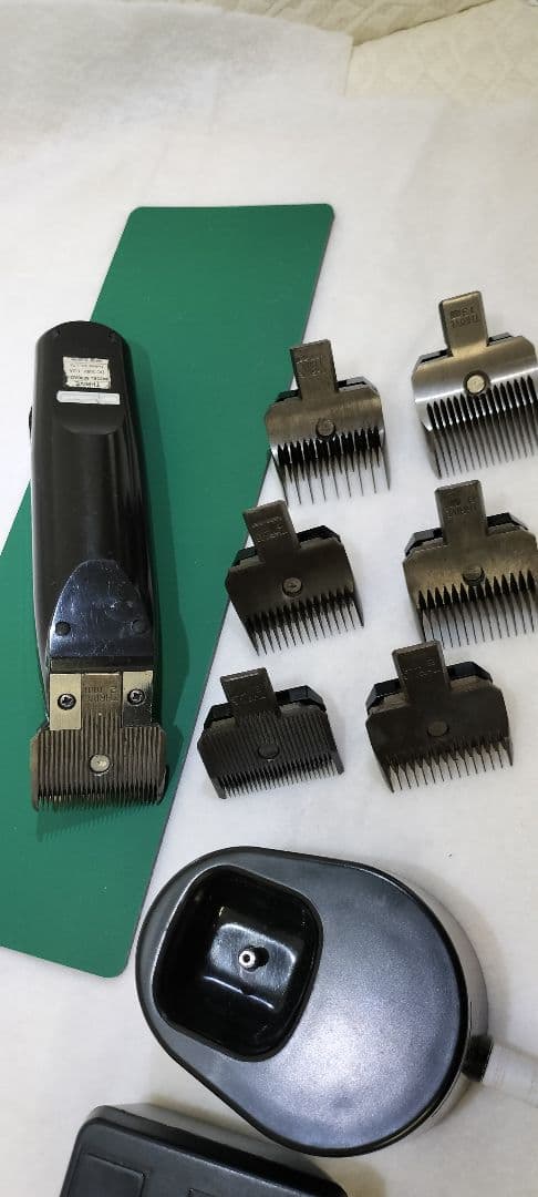 THRIVE 5000AD-2 コードレス クリッパー中古品 - メルカリ