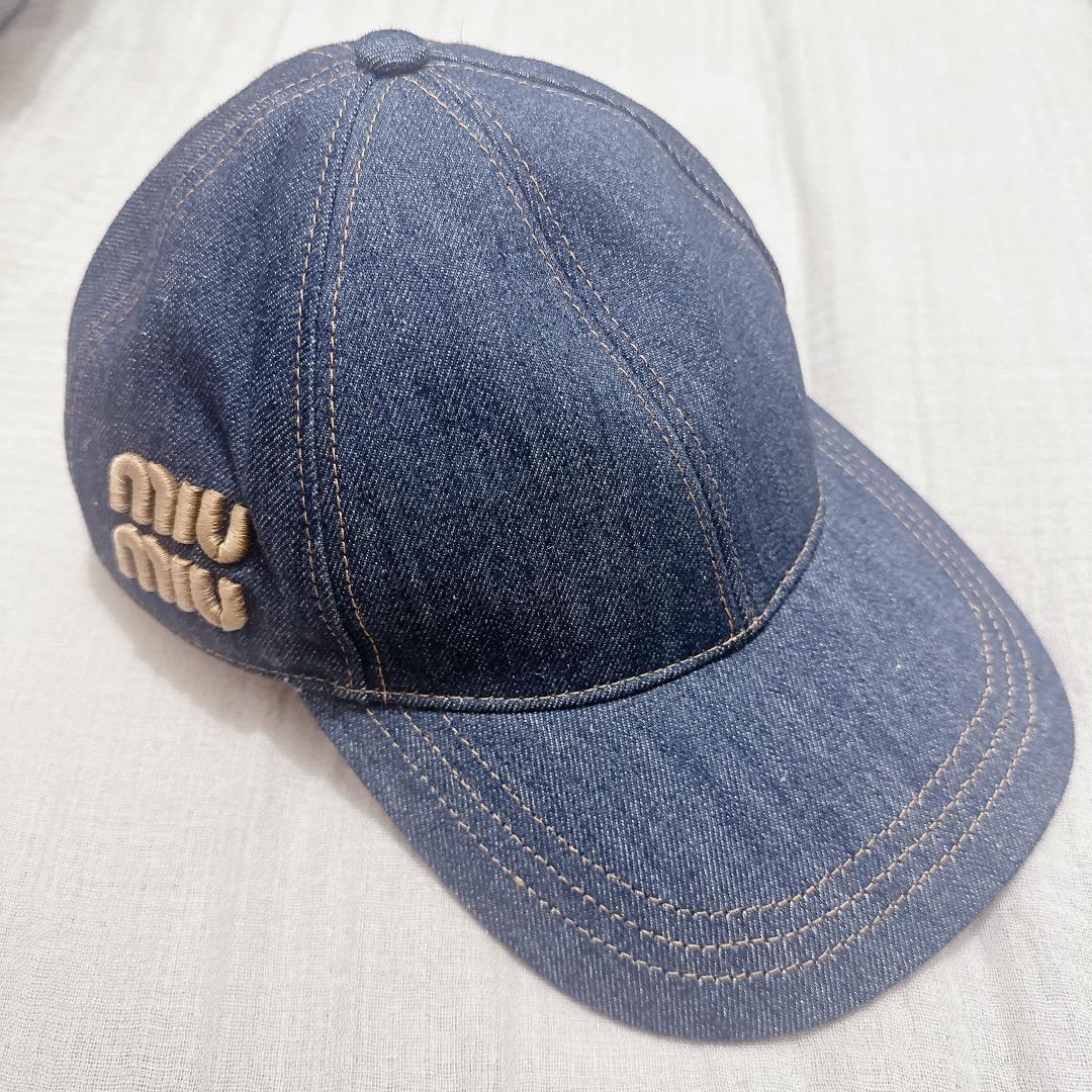 ミュウミュウ miumiu デニム ベースボールキャップ Sサイズ - メルカリ