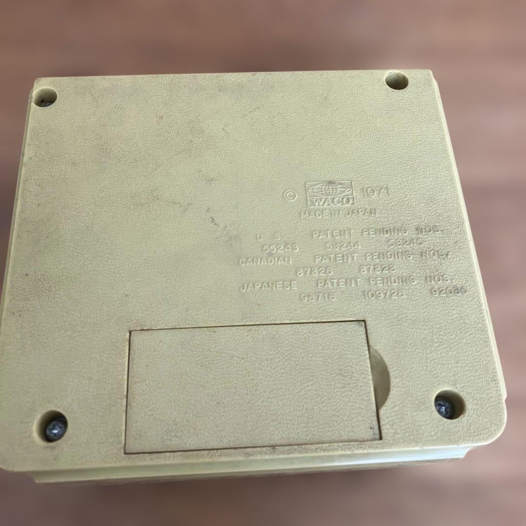 ワコー（Waco）製のヴィンテージ「ドローポーカー」スロットマシン玩具