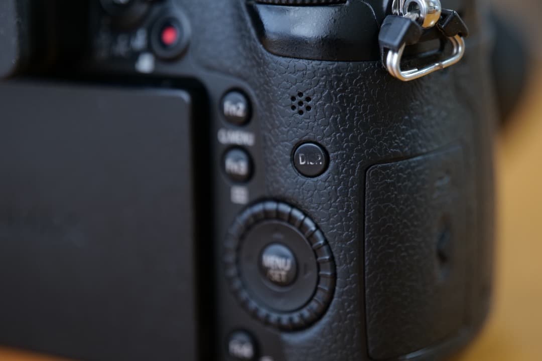 LUMIX GH4+LUMIX 14-140mm F4.0-5.8 おまけ付き