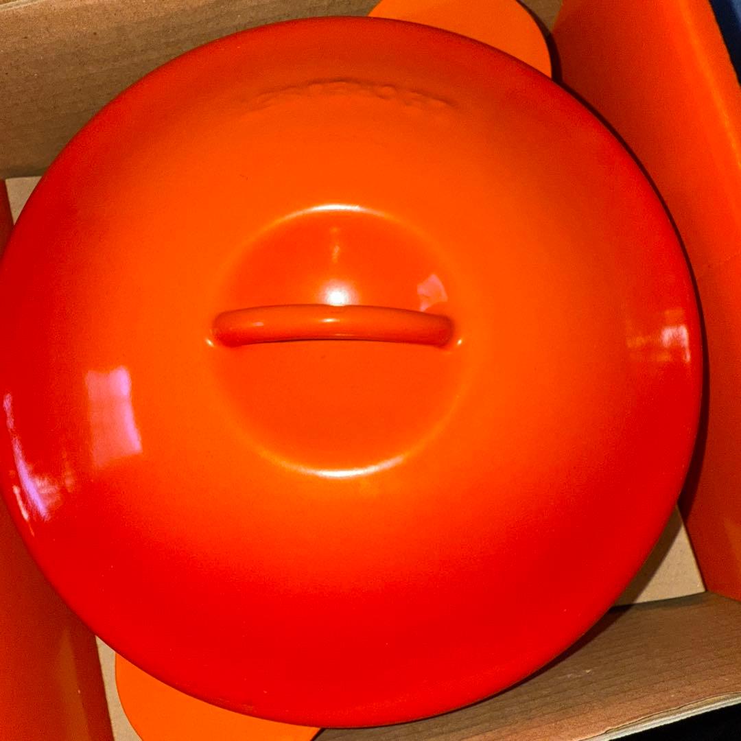 ル・クルーゼ レギュミエ 19cm 1.9L レア、廃盤、復刻版