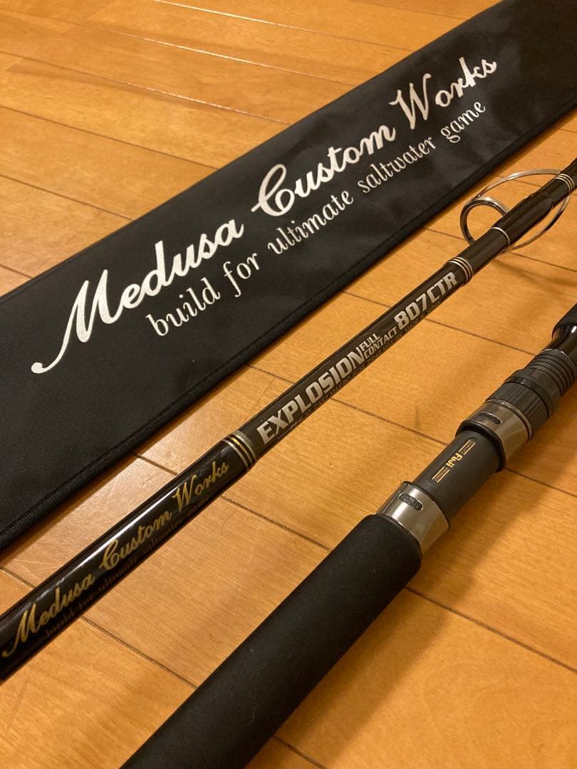 美品 MCワークス エクスプロージョン フルコンタクト 807CTR MCワークス エクスプロージョン 807CTR フルコンタクト MC Works