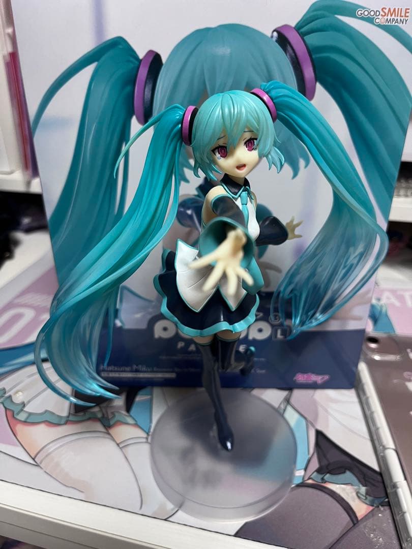 《POPUPPARADE》初音ミク 愛されなくても君がいる フィギュア