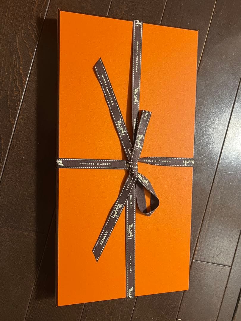 最終値下げ！新品未使用　トライアングル ジェアン 《千と一のウサギ》2025