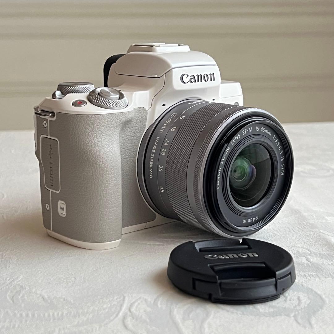 canon EOS kiss m かわいいホワイトボディ - メルカリ