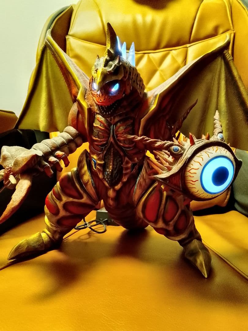 大怪獣シリーズ　ファイブキング　発光ver エクスプラス 大怪獣シリーズ ULTRA NEW GENERATION ファイブキング(発光Ver