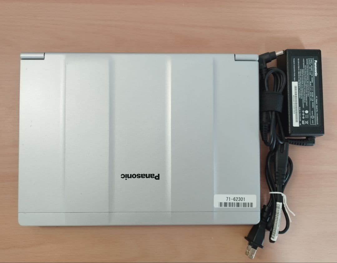 使用2230H CF-SV1 第11代i5/16GB/256GB/office⑤ - メルカリ