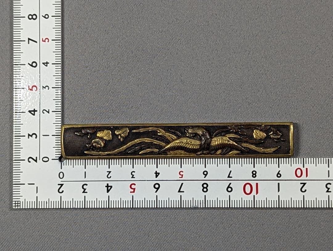 刀装具 小柄 柄袋 桐鳳凰図 象嵌 赤銅魚子地 骨董 - メルカリ