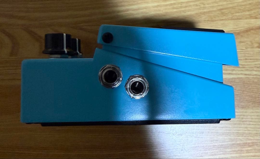 特価！BOSS CE-2W コーラスエフェクター