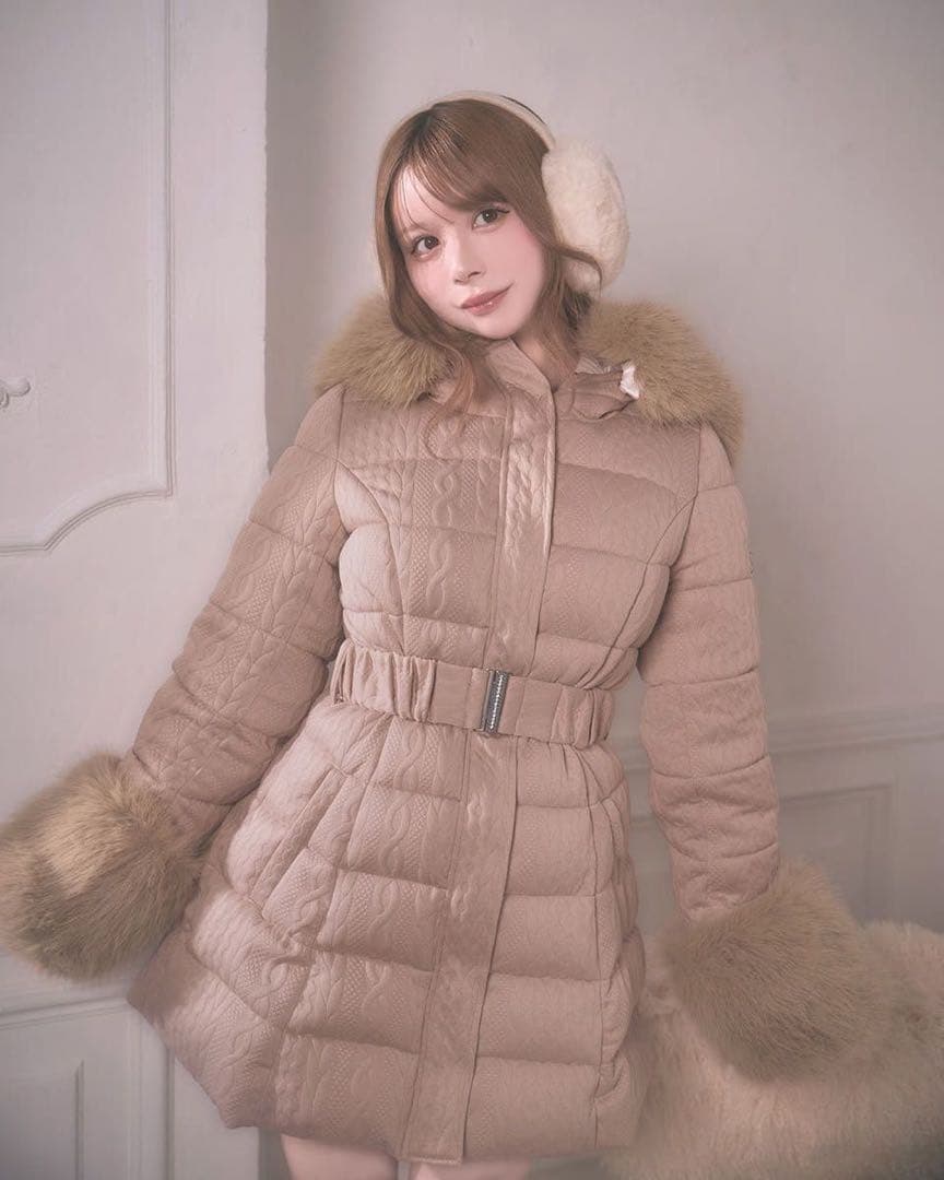 michellMacaron ミシェルマカロン ケーブル柄ベルトダウンコート