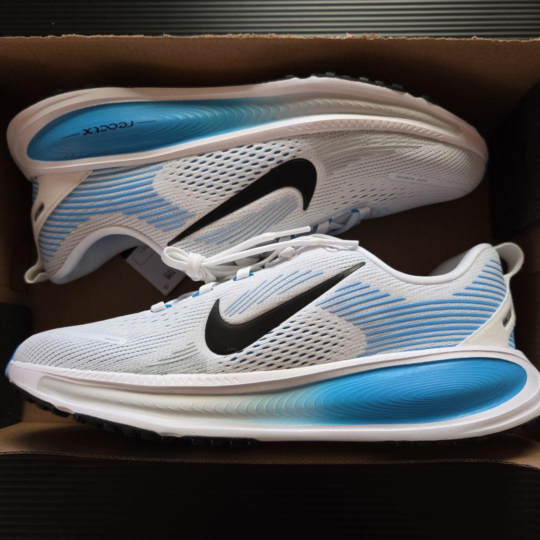 cheese。未使用❗ナイキ　 VOMERO 18 (GS) 24.5cm