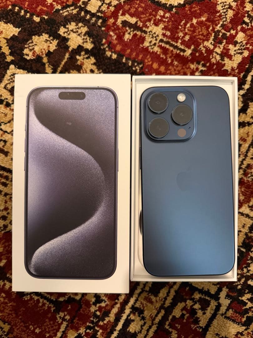 iPhone15pro 128GB ネイビー 画面割れ ジャンク - メルカリ