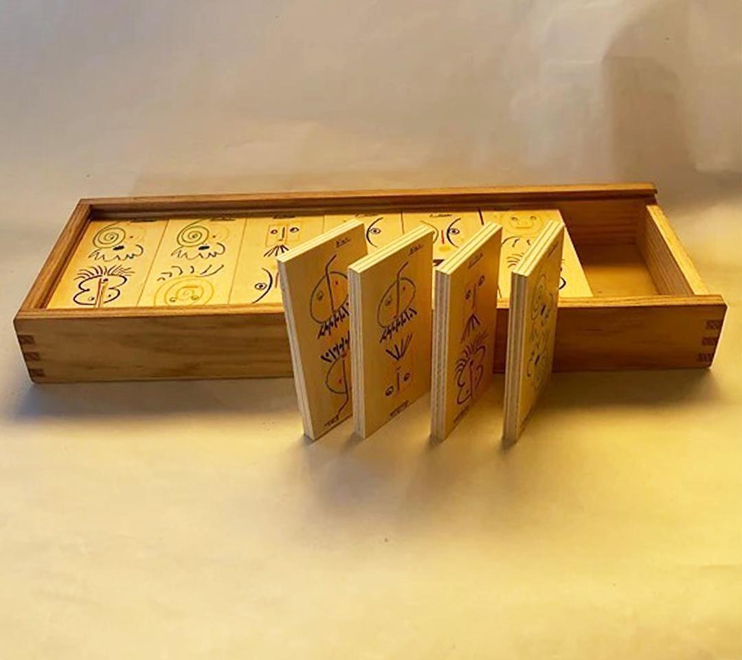 パブロ・ピカソ・ドミノ( 限定版木製セット/全28枚、スペイン製)