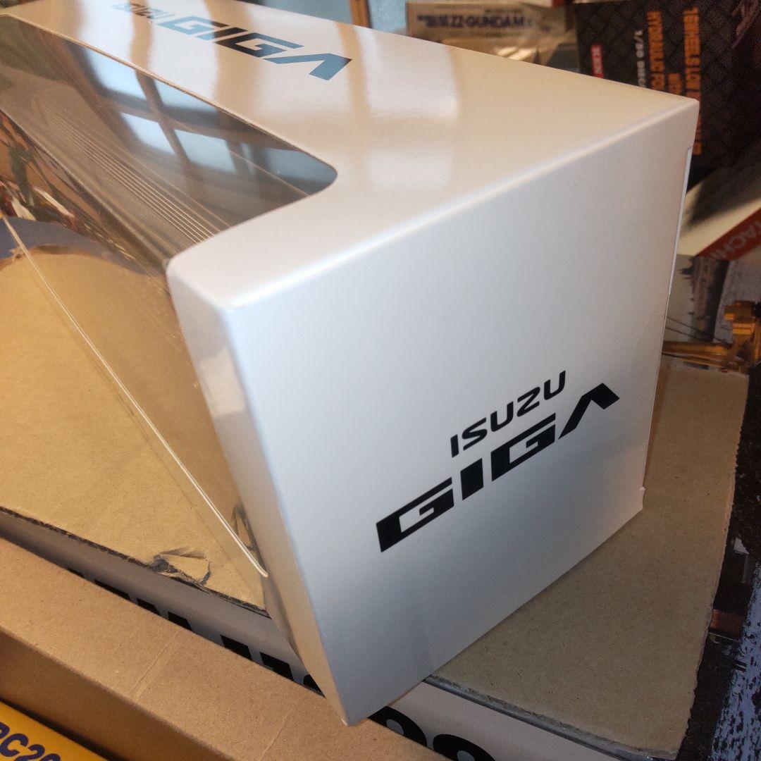 イスズギガ　2025年新型　モビリティショー限定モデル　1/43