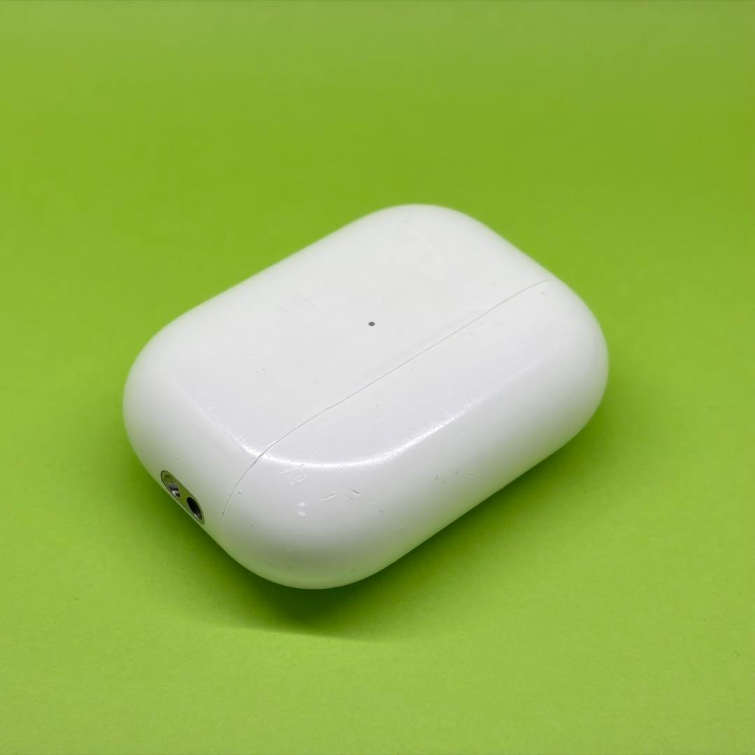 純正 AirPods Pro 第2世代 Lightning 充電ケース a7 - メルカリ