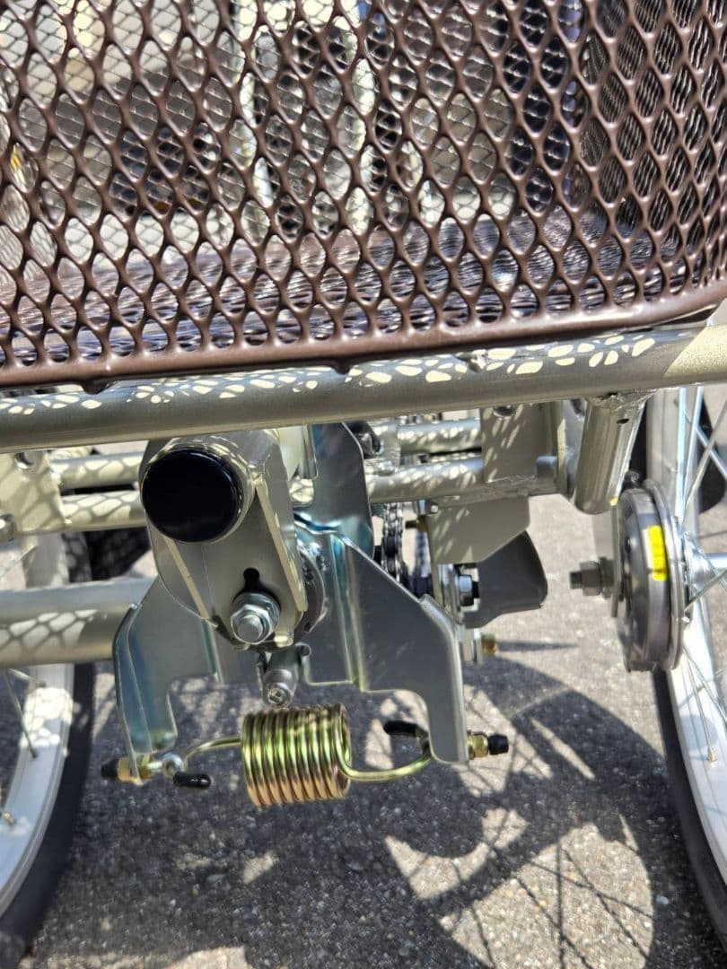 電動アシスト三輪車ビビライフ グレー 新品同様 特別セール！あなたは