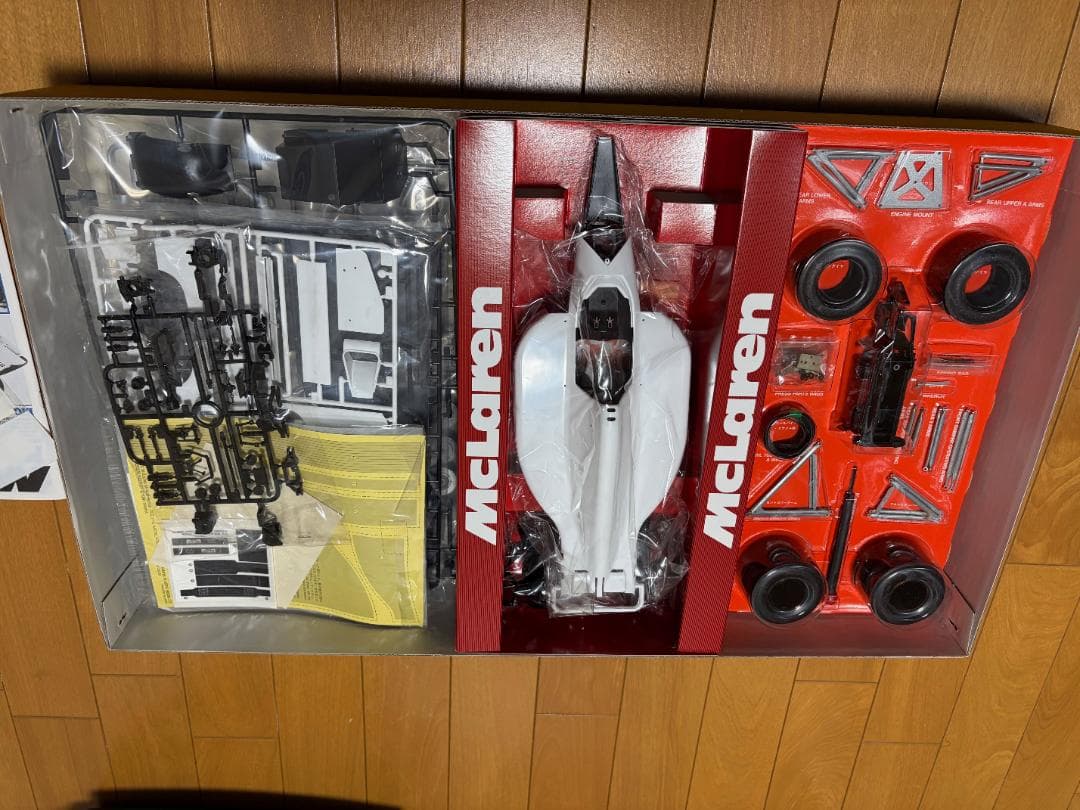 タミヤ 1/12 マクラーレン MP4/6 ハイテクデカール付き