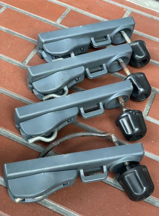 値下げ！】 INNO ルーフボックス BR585-BK ローダウンクルーザー