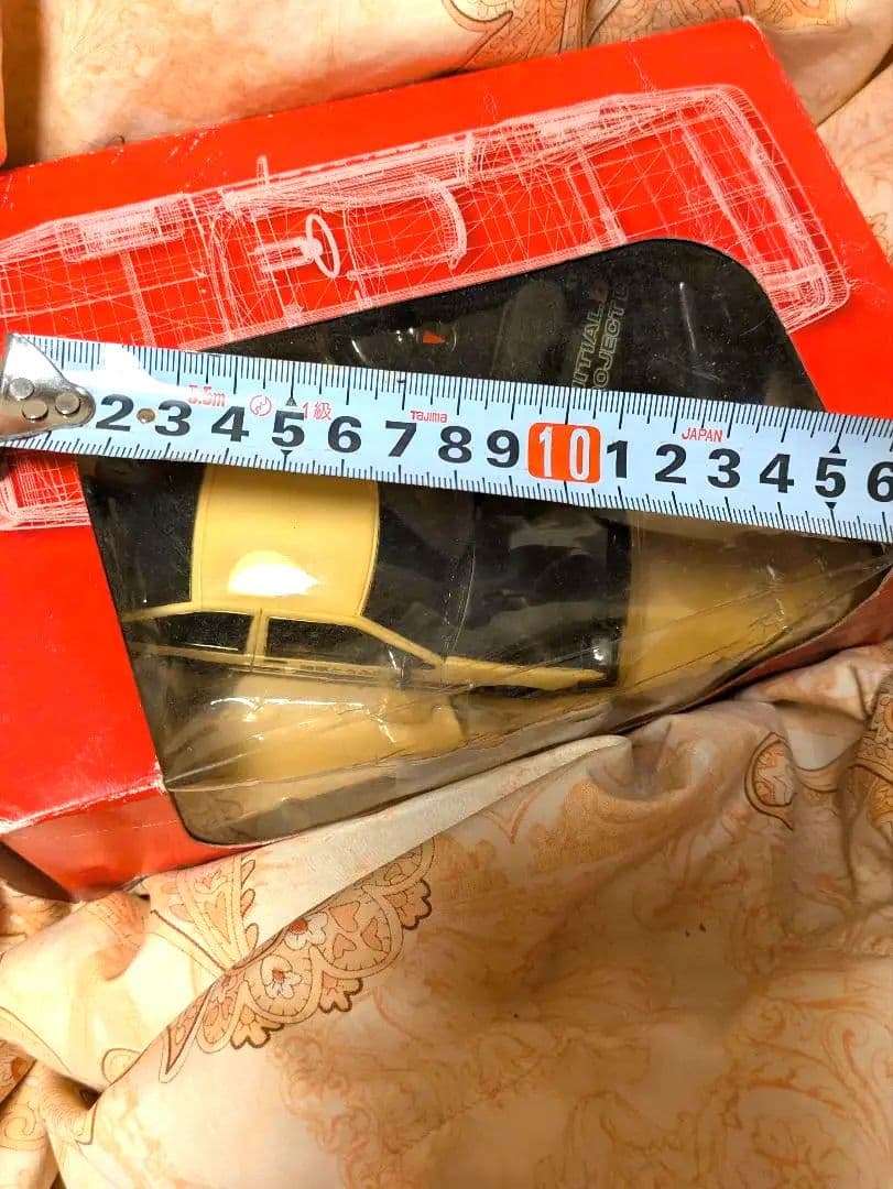 頭文字Dラジコン　本体12cm 赤箱一般市販なし限定品AE86 TRUENO