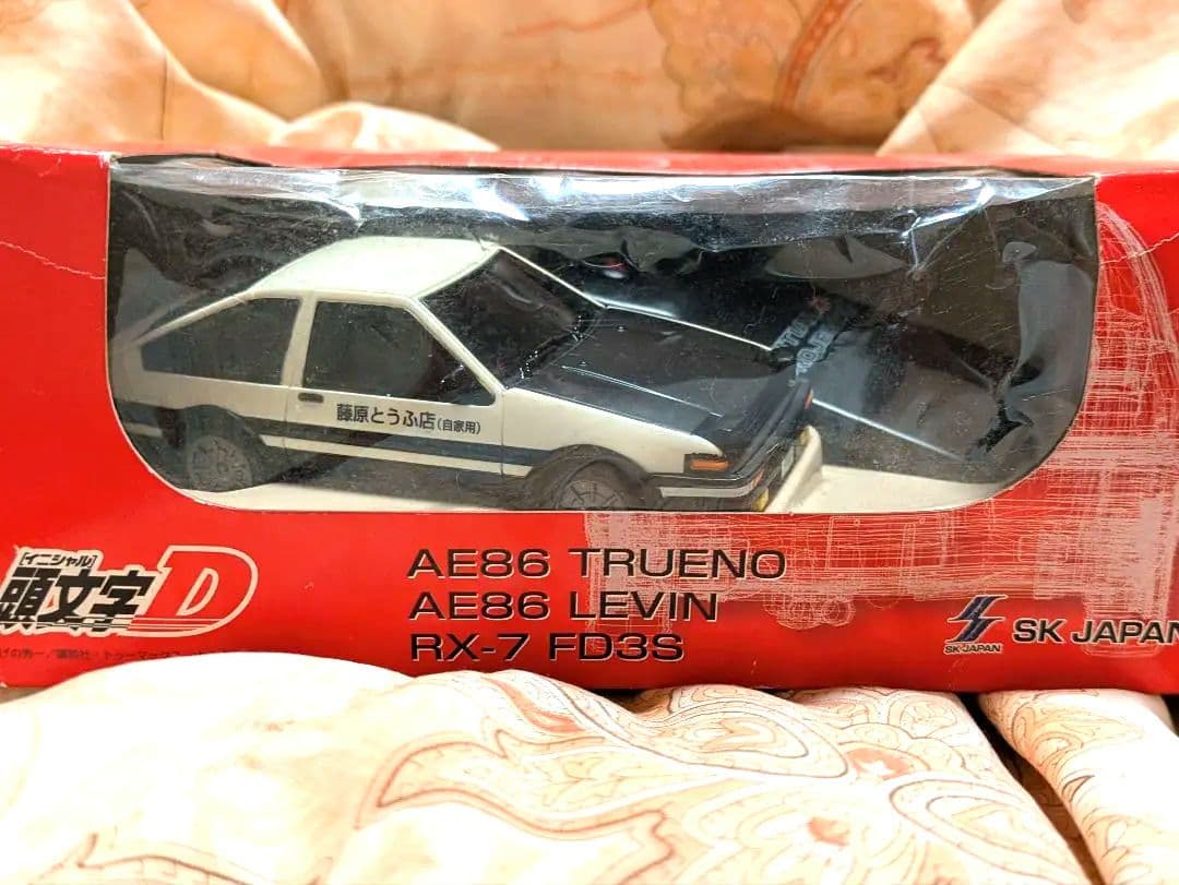 頭文字Dラジコン　本体12cm 赤箱一般市販なし限定品AE86 TRUENO