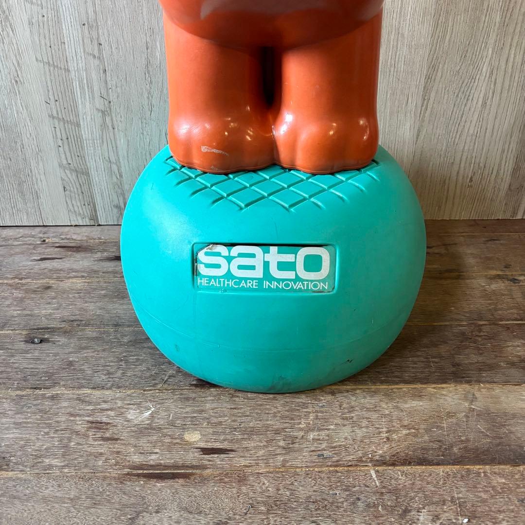 ② 等身大 サトちゃん人形 置物 高さ95cm SATO製薬 サトちゃん - メルカリ