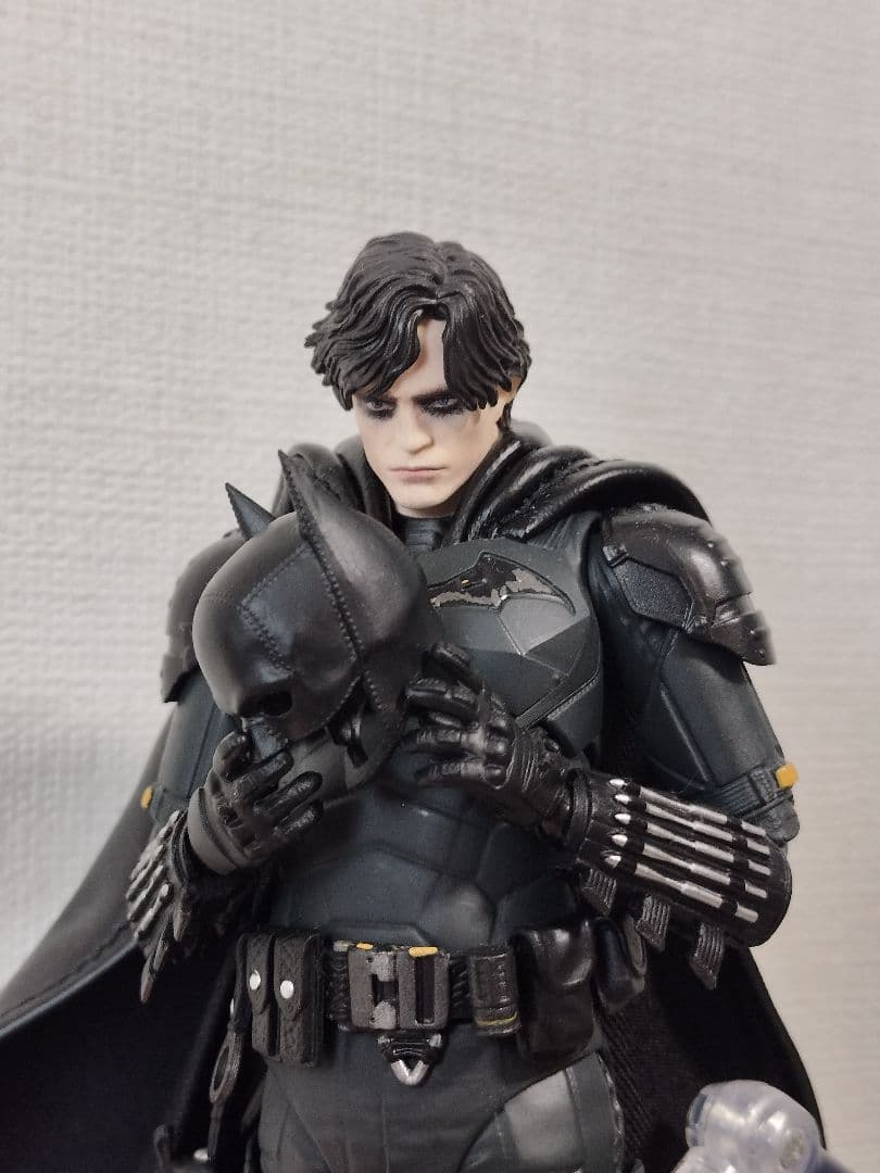 MAFEX ザ・バットマン 開封品