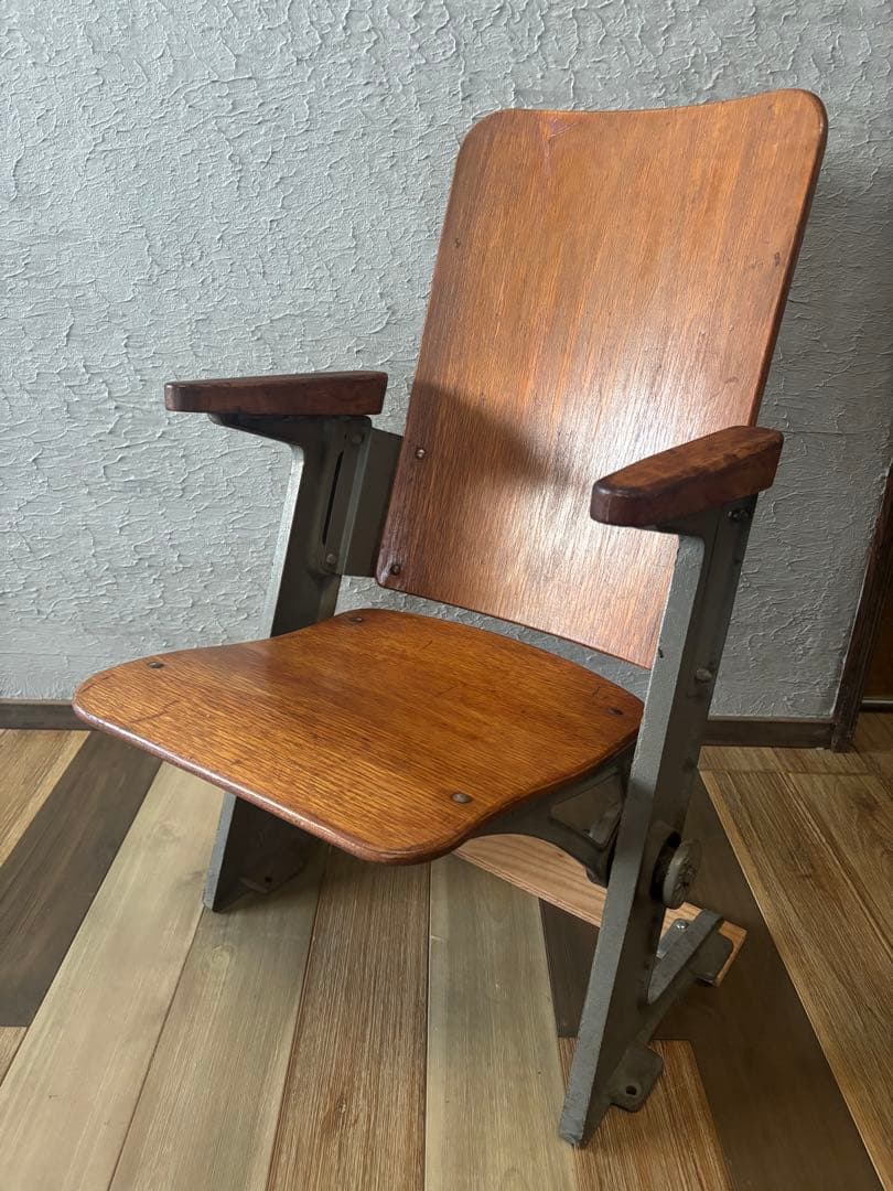 シアターチェア1人用　コトブキ/ビンテージ/鉄脚チェア/折りたたみ シアターチェア 椅子 アメリカ ヴィンテージ 鉄脚 インダストリアル