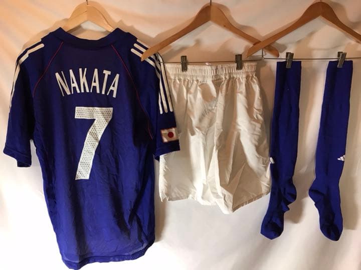 正規品 adidas日本代表「7」中田英寿Oユニフォームパンツソックス3点セット 日本代表 2006 adidas ホーム半袖 ユニフォーム #7 NAKATA 中田英寿