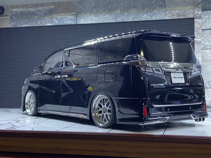 1/18 トヨタ ヴェルファイア TOYOTA VELLFIRE カスタム仕様