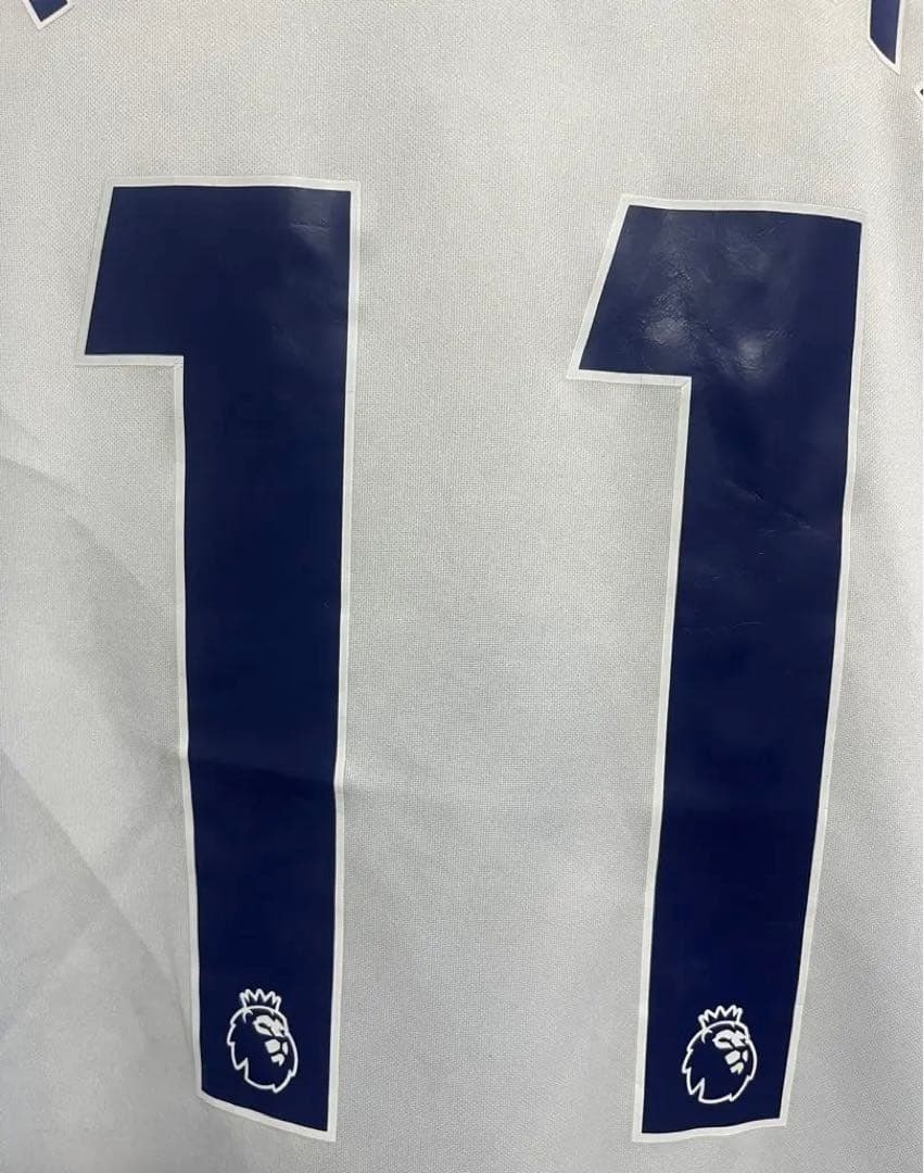 ブライトンユニフォーム レアンドロ・トロサール 11番 - メルカリ