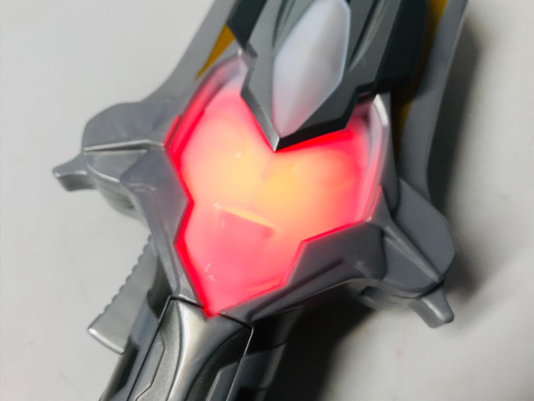 ウルトラマンギンガ　DXギンガスパーク　ウルトラ怪獣500 ライブサイン ソフビ