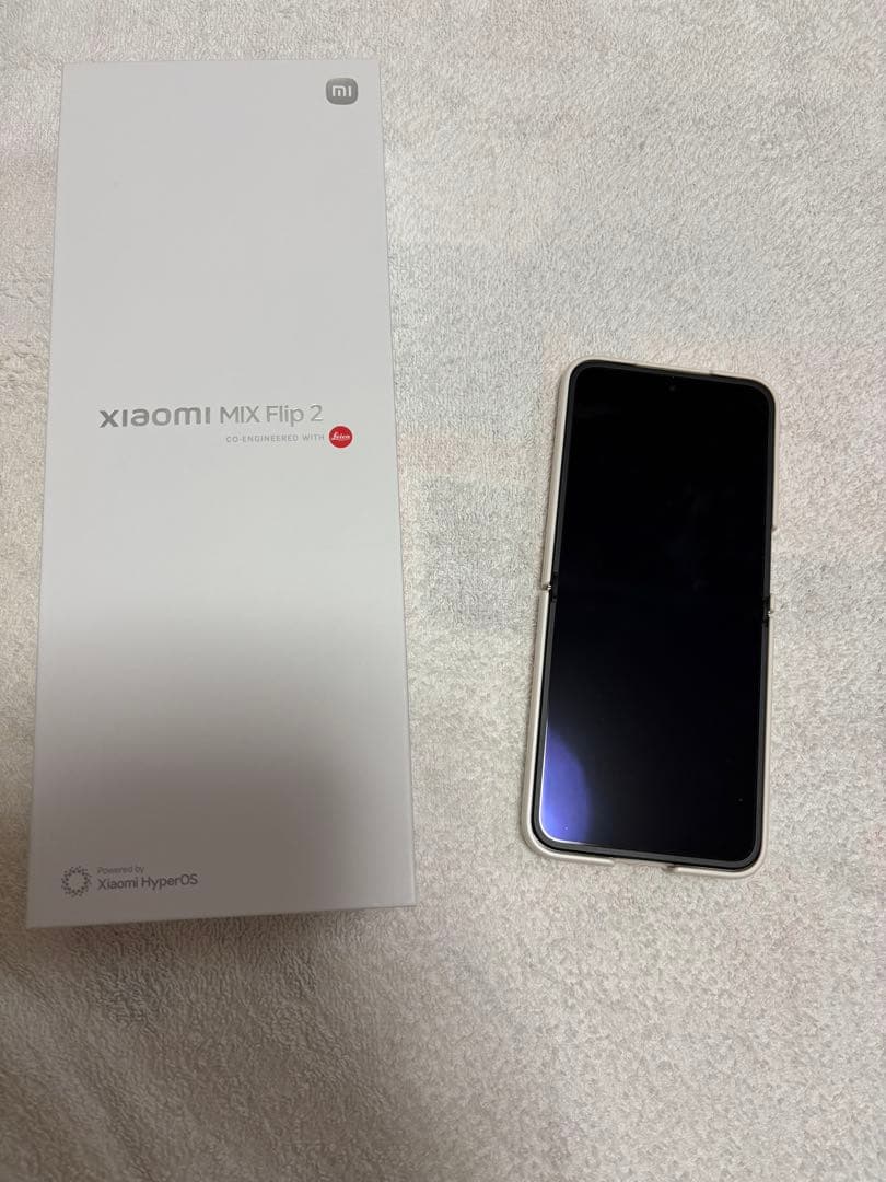【手渡し可】Xiaomi MIX Flip 2 ホワイト12G/256G 中国版 SIMフリー) シャオミ Xiaomi Mix Flip 5G デュアルSIM 256GB ホワイト