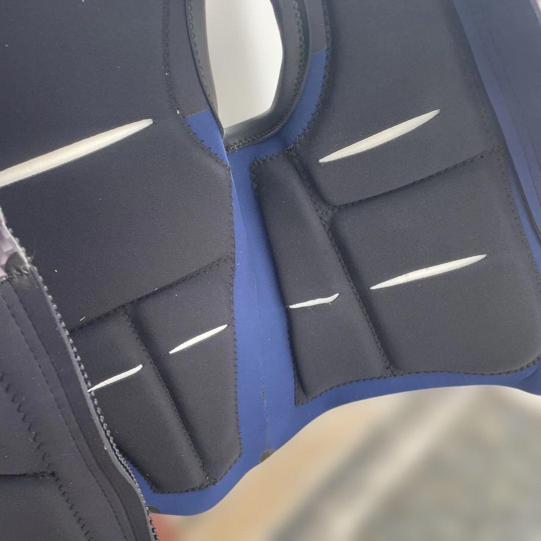 Tranche ブラック ネオプレン ベスト xs中古 - メルカリ