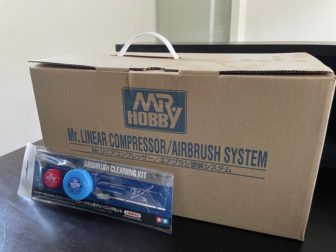 クレオス Mr.リニアコンプレッサーL5/レギュレーターセット - メルカリ