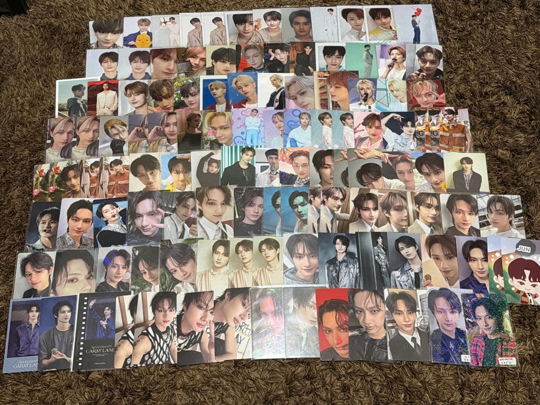 SEVENTEEN 　公式　特典　グッズ　トレカ　全メンバー　1000点以上