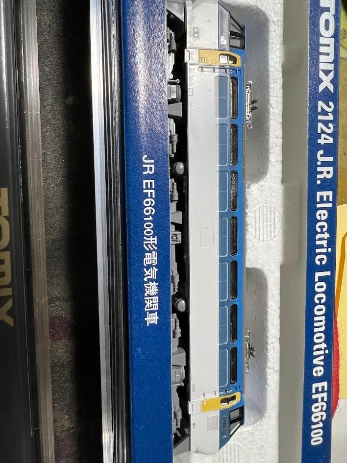 鉄道模型セット KIHA3050 KIHA4000 EF66100