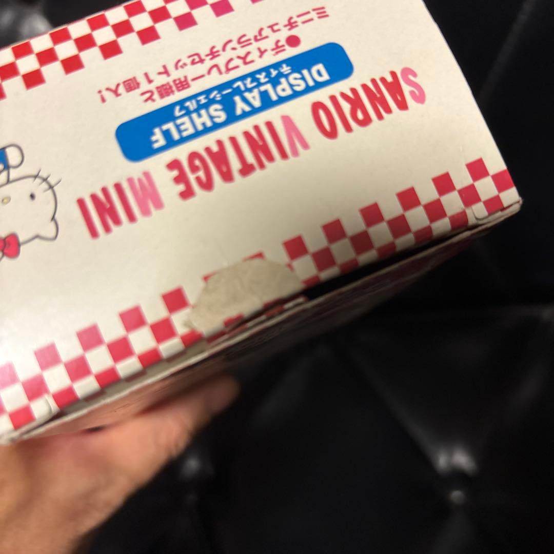 サンリオ　ビンテージ　ミニ　ディスプレーシェルフ　ミニチュアランチセット付き
