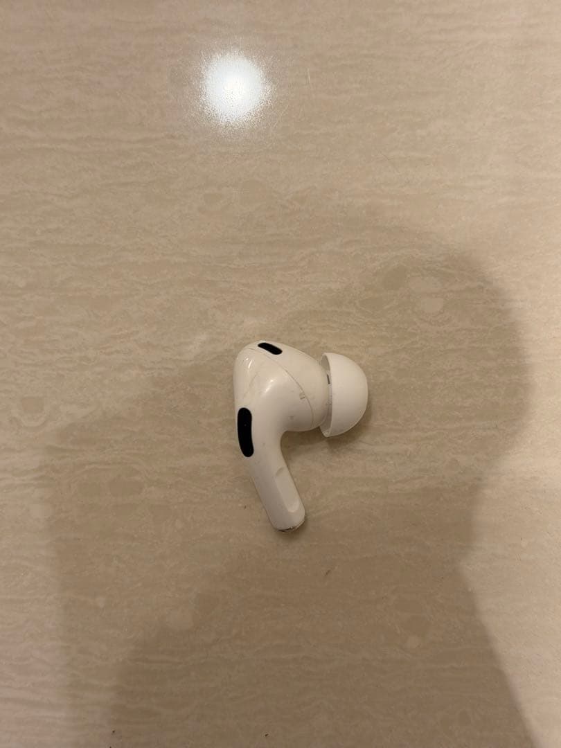 AirpodsPro 第二世代 右耳 24時間以内発送 Type-C - メルカリ