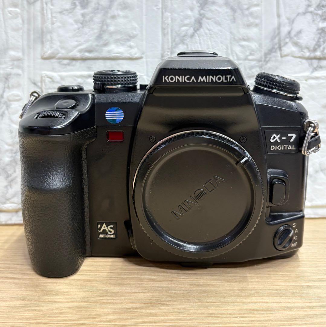 MINOLTA ミノルタ α−7 DIGITAL 訳あり‼️ 充電器付き - メルカリ