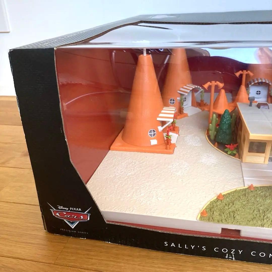 【１点限り!!】新品未開封 カーズ プレシジョン サリー モーテル ディズニー