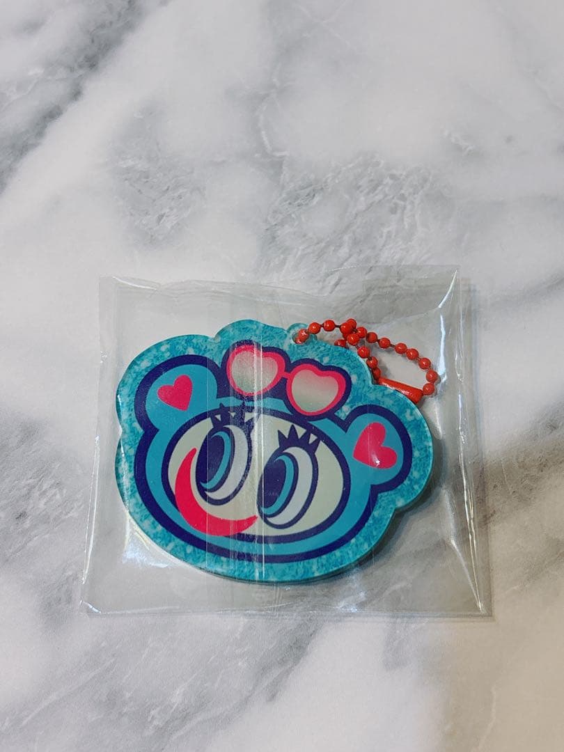 残り1点!!エンジェルブルー 中村くん シャカシャカキーホルダー - メルカリ