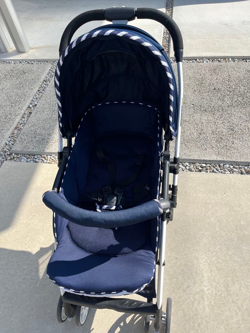 西松屋 スマートエンジェル A型B型ベビーカー デ・ヨーネレジェ NAVY