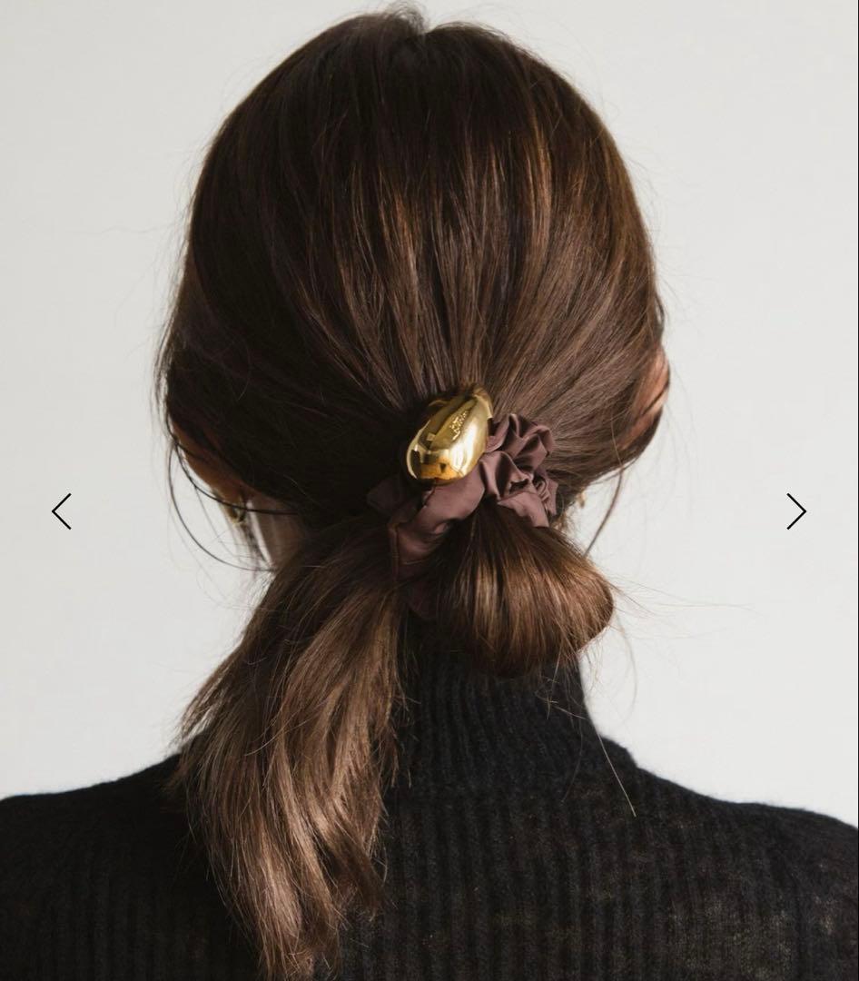 新品　＜LETICIA> エッグ ナイロン シュシュ　ダークブラウン 別注】＜LETICIA＞エッグ ナイロン シュシュ/ワイン