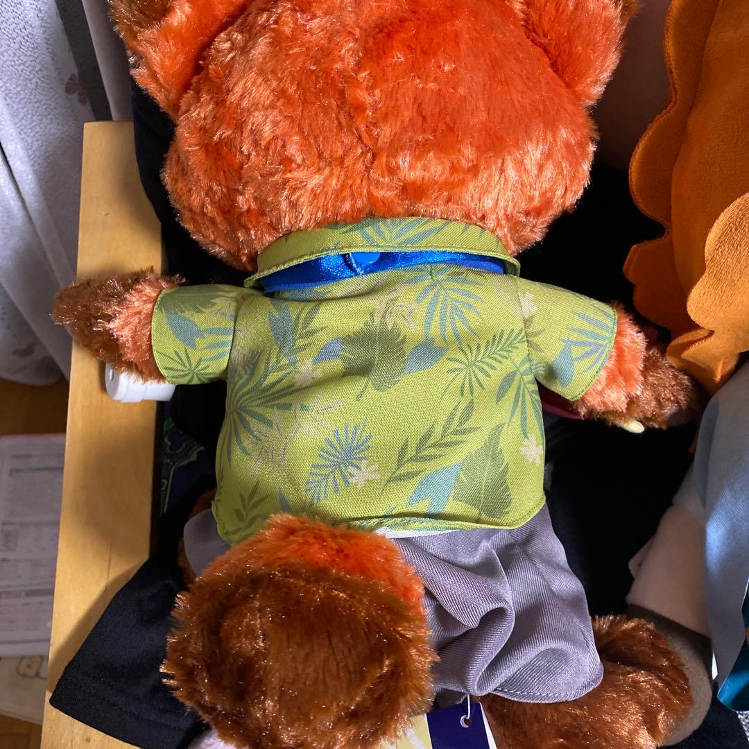 お顔厳選！ディズニーストア ユニベア ニック ぬいぐるみ - メルカリ