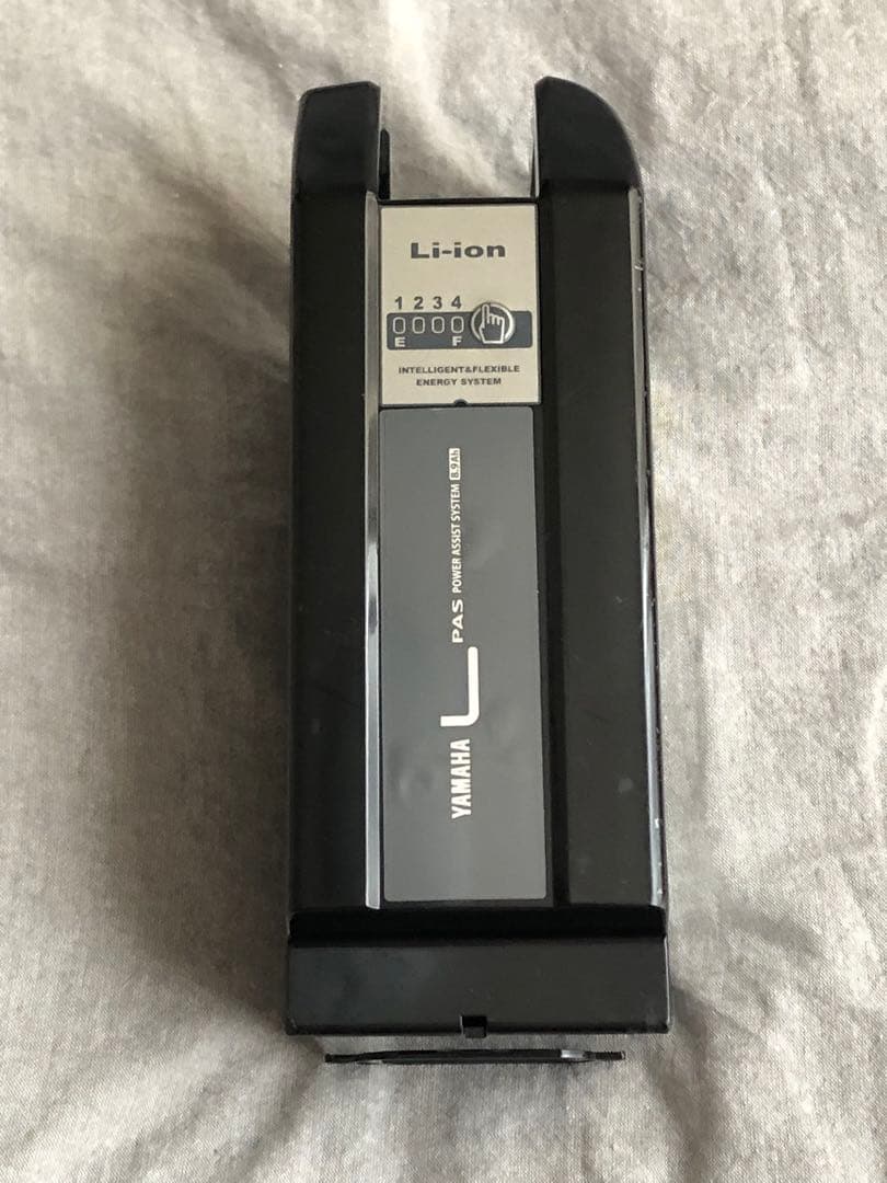 YAMAHA/ヤマハ 純正 電動自転車バッテリー 8.9Ah + 充電器