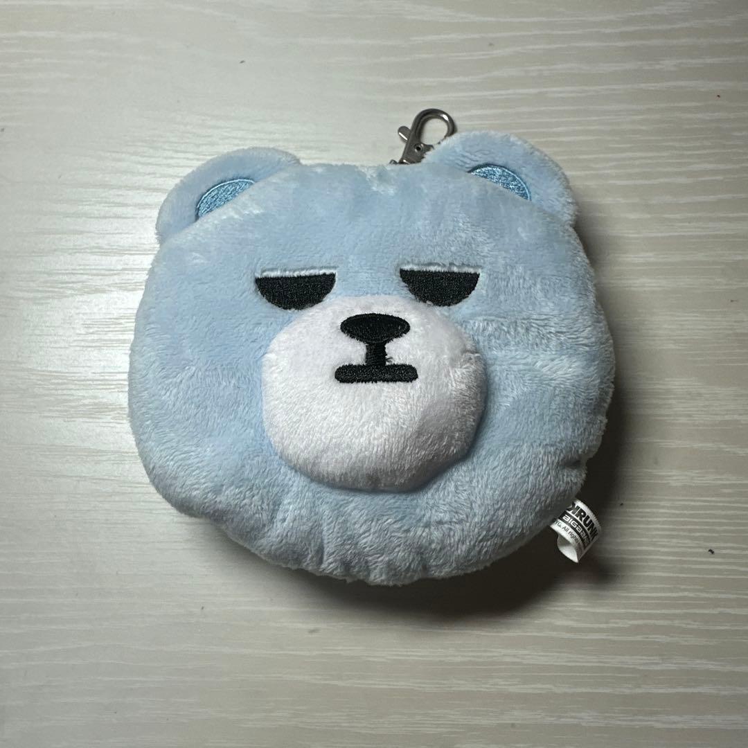 BIGBANG リール付パスケース - メルカリ