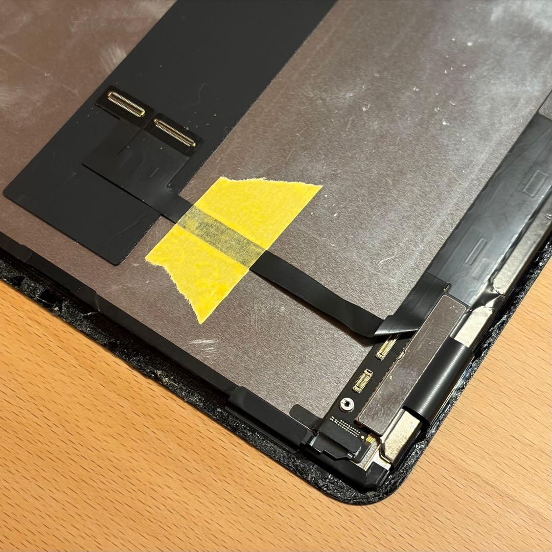 iPad Pro 11 第1世代 A1980 【液晶割れなし 基板/部品欠損】 - メルカリ